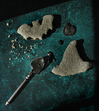 Load image into Gallery viewer, Black Sesame Shortbread cookie
