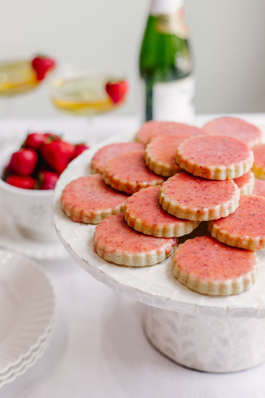 Tangy Strawberry // Strawberry Sumac Shortbread