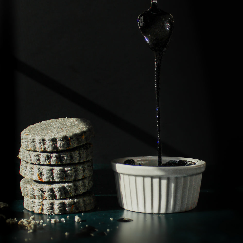 
                      
                        Black Sesame Shortbread cookie
                      
                    